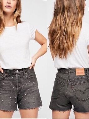 Levi’s Wedgie Fit High Rise Studded Bling Cut Off Jean Shorts Size 25 Black